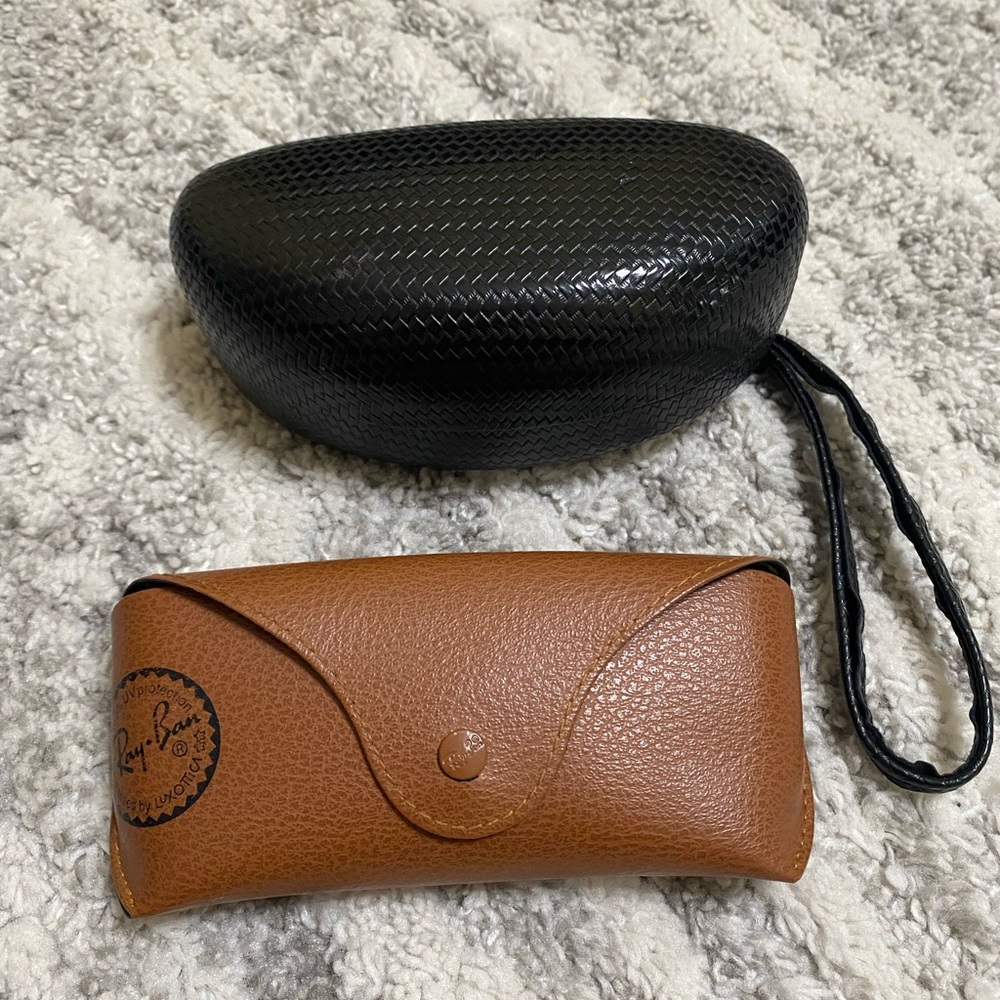 🔴4 for $25 🔴 Ray Ban Sunglasses Case ONLY
